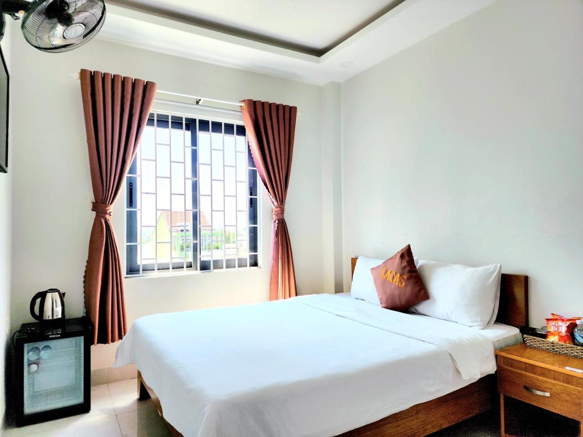 ลาคาส โฮเต็ล กวีญอน Hotel กวีเญิน ภายนอก รูปภาพ